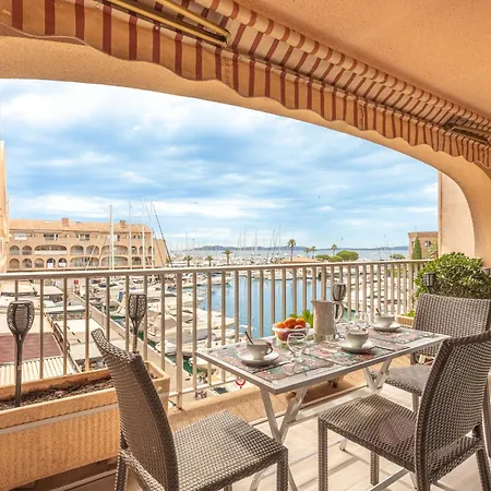 Port De La Gavine I-3 By Interhome