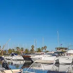 아파트 Port De La Gavine I-3 By Interhome 히에레